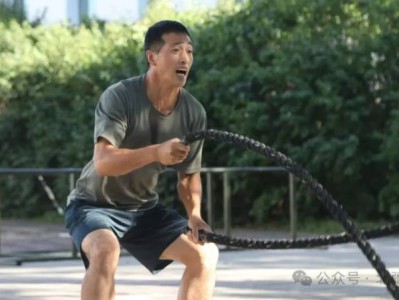 秦盼盼：“講科學(xué)”的軍體教員。