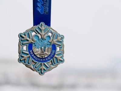 2024烏魯木齊半程馬拉松獎牌樣式